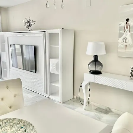 Mi Capricho Beachfront- 9f With Sea Views - Costa Del Sol Sitio de Calahonda