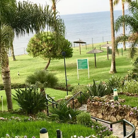 Apartment Mi Capricho Beachfront- 9f With Sea Views - Costa Del Sol